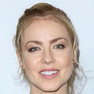 amanda schull beach|rebecca schull age.